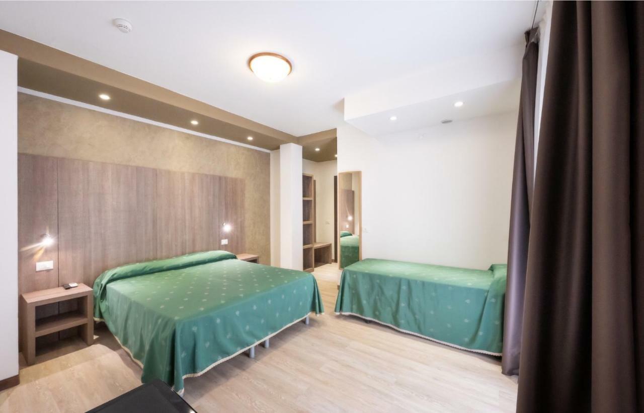 Hotel Gardenia 3*